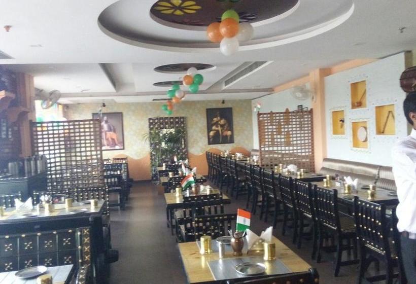 Hotel Pind Balluchi 17