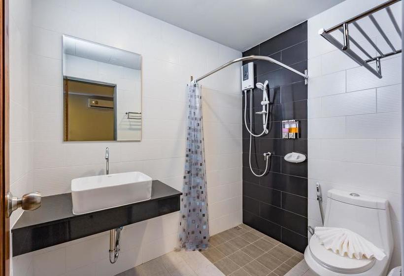 Hostel Phuket Marine Poshtel 20