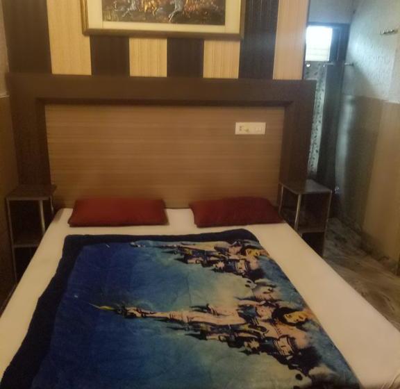 Hotel Milan Palace 4