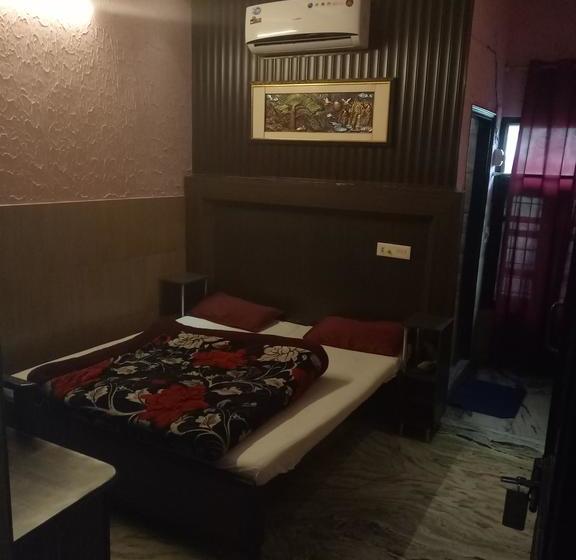 Hotel Milan Palace 9