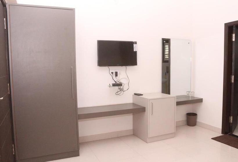 Hotel Mangalam Inn 12