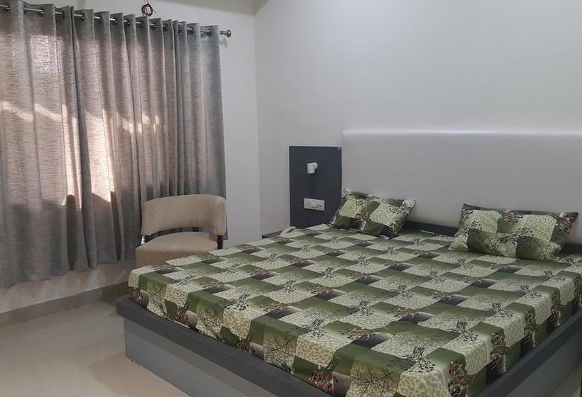 Hotel Mangalam Inn 5