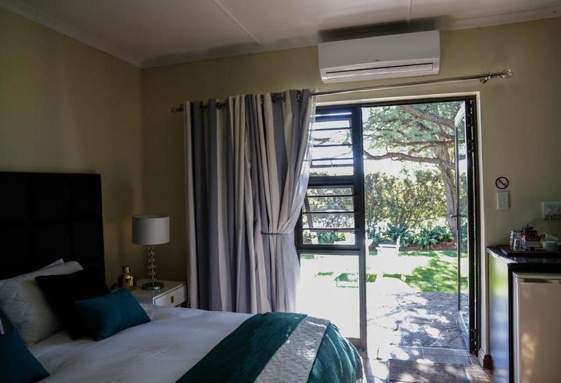 Bed and Breakfast The Hedge Guesthouse 10