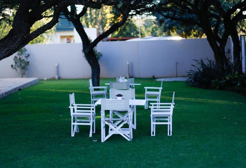 Bed and Breakfast The Hedge Guesthouse 17