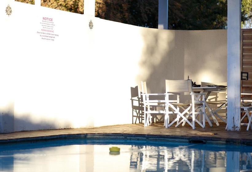 Bed and Breakfast The Hedge Guesthouse 18