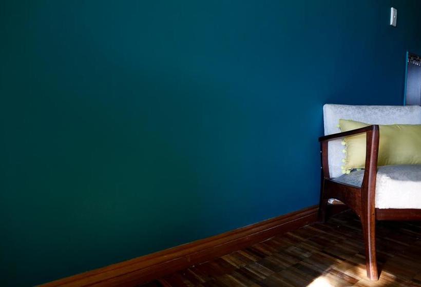 Bed and Breakfast The Hedge Guesthouse 9