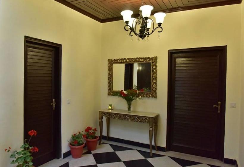 Hotel The Oaktree House 19