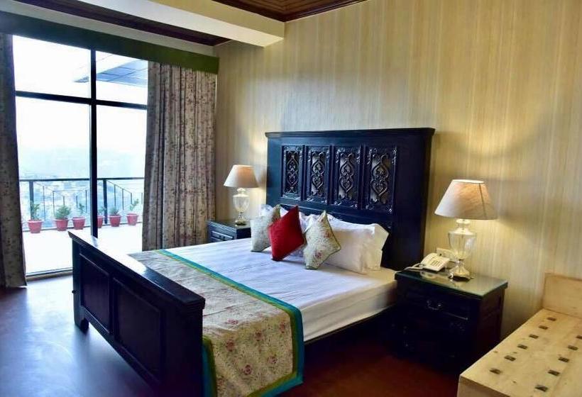 Hotel The Oaktree House 2