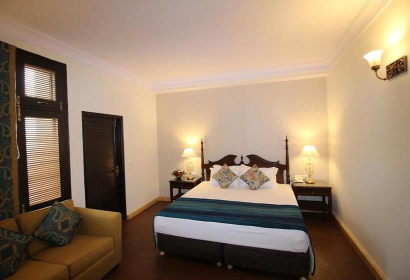 Hotel The Oaktree House 9