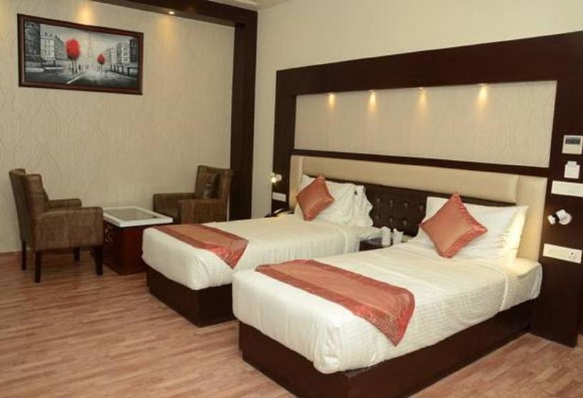 Hotel Lavanya Towar 16