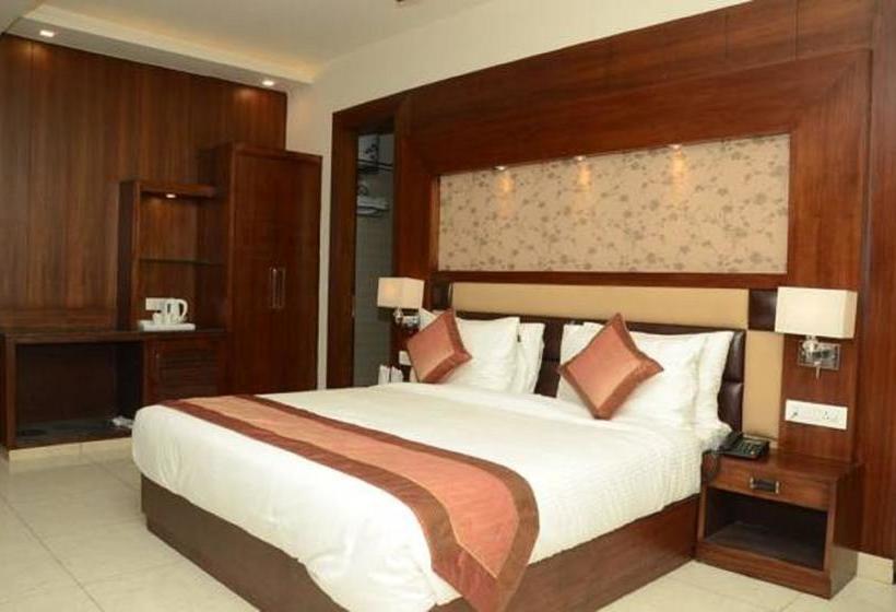 Hotel Lavanya Towar 17