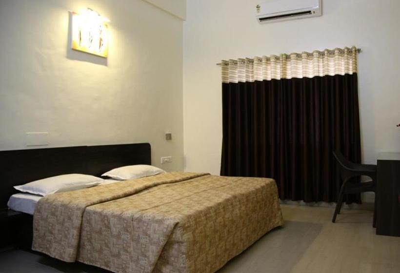 Hotel Hospitality Management & Catering Technology 11