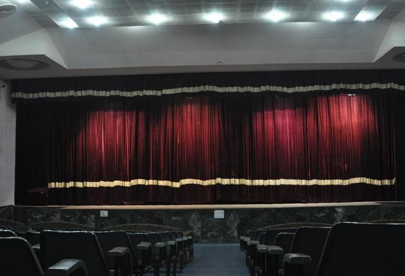 Hotel Hospitality Management & Catering Technology 8