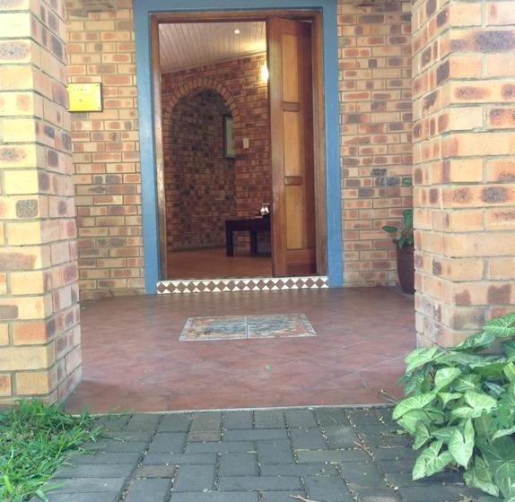 Bed and Breakfast Rhino Coast Guest House 6