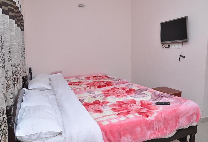 Hotel Yogi Palace Inn Kodaikanal