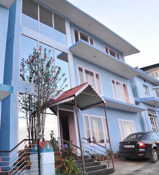 Hotel Yogi Palace Inn 11