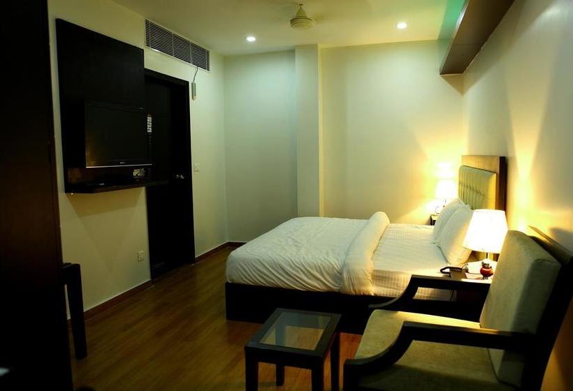 Hotel Empress Court Meerut