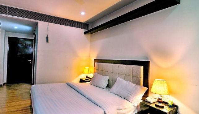 Hotel Empress Court 3