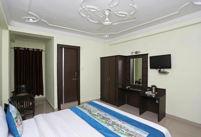Hotel Oyo Rooms Near Ranipur More 11