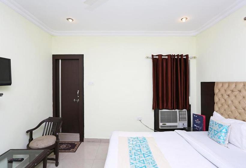 Hotel Oyo Rooms Near Ranipur More 12