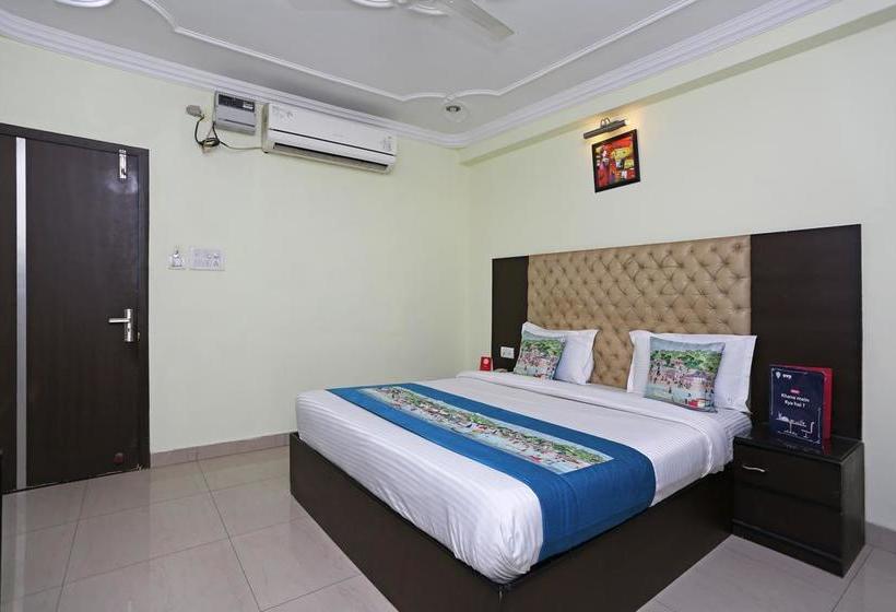 Hotel Oyo Rooms Near Ranipur More 15