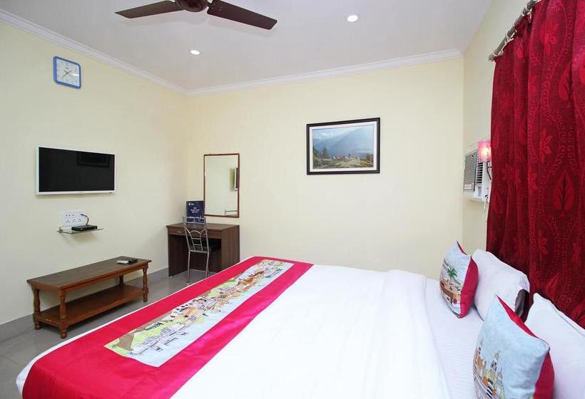 Hotel Oyo Rooms Sakchi Straight Mile Road 12