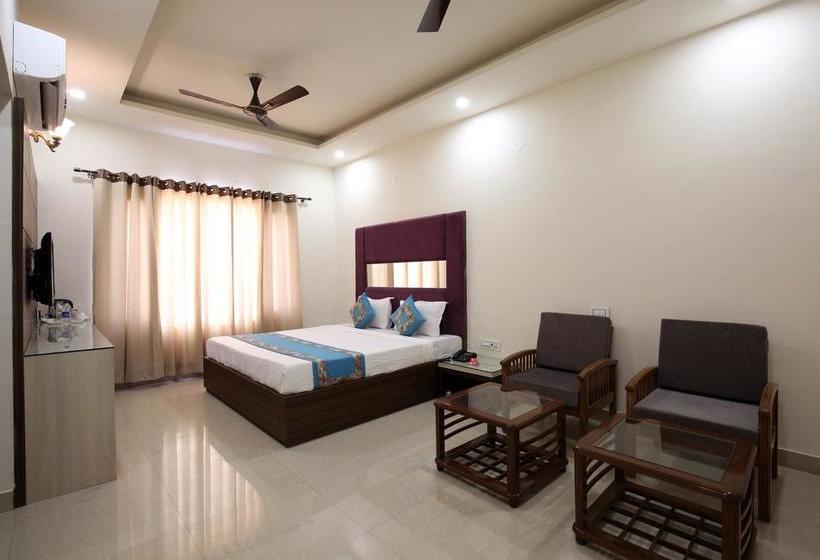 Hotel Oyo Rooms Near New Bus Stand Mohali Balongi 3