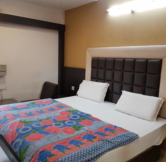 Hotel Samrat 7