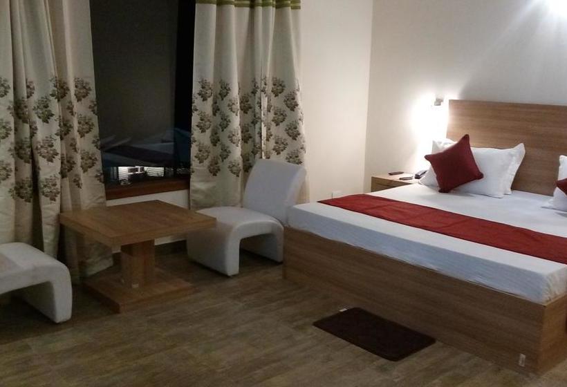 Hotel Emerald Valley Chail