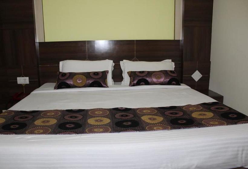 Hotel Jagdambay Katra Jammu y Cachemira