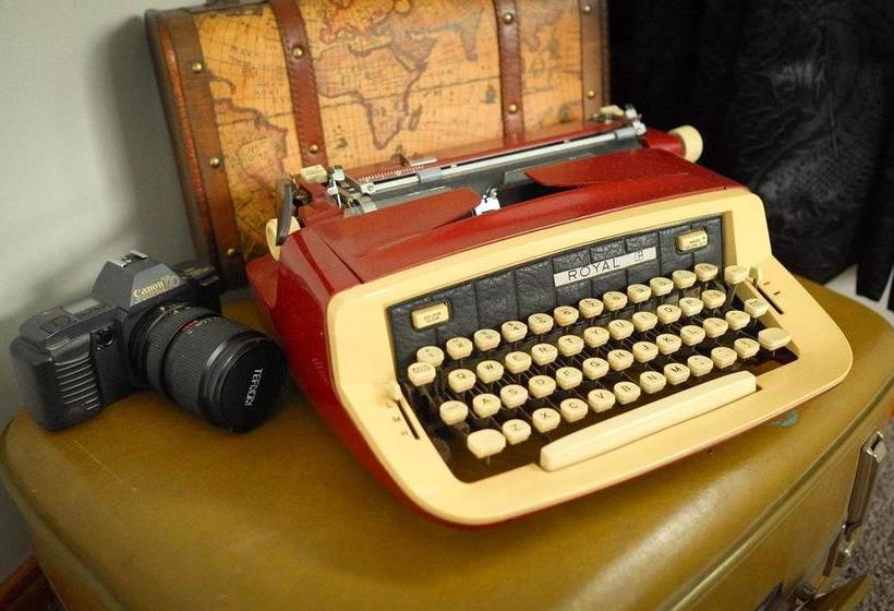 Bed and Breakfast Hey Wolfie Cottage 13