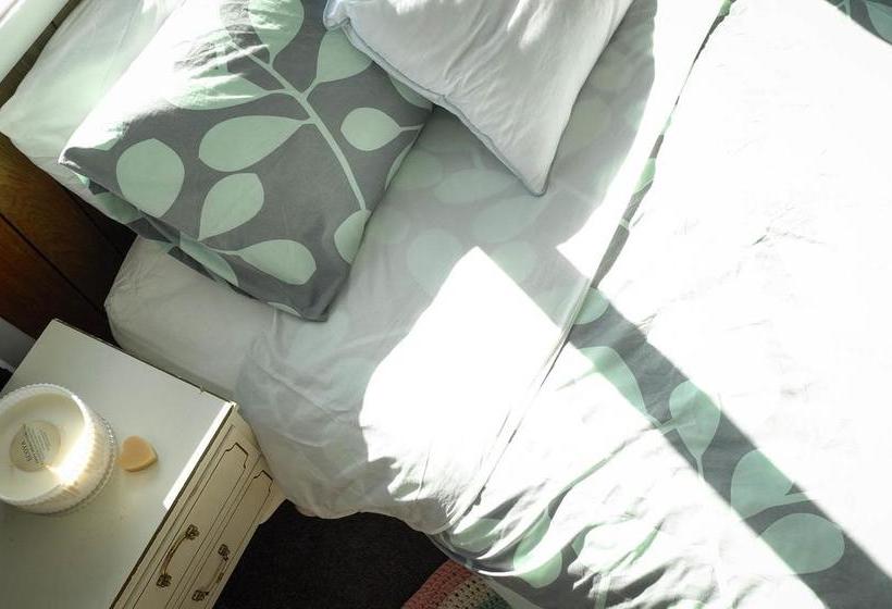 Bed and Breakfast Hey Wolfie Cottage 3