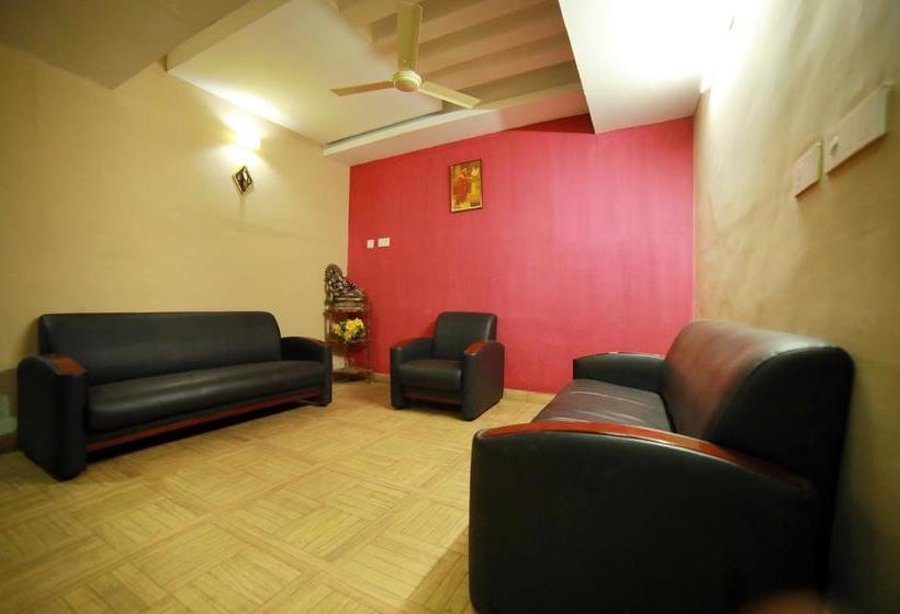 Hotel Oyo Rooms Pallivasal 4