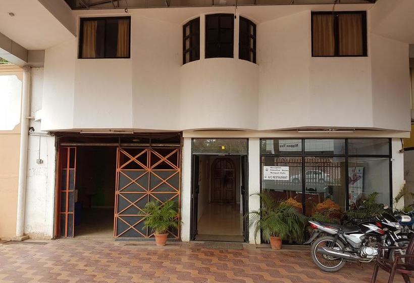 Hotel Pallava Rajadhani 4