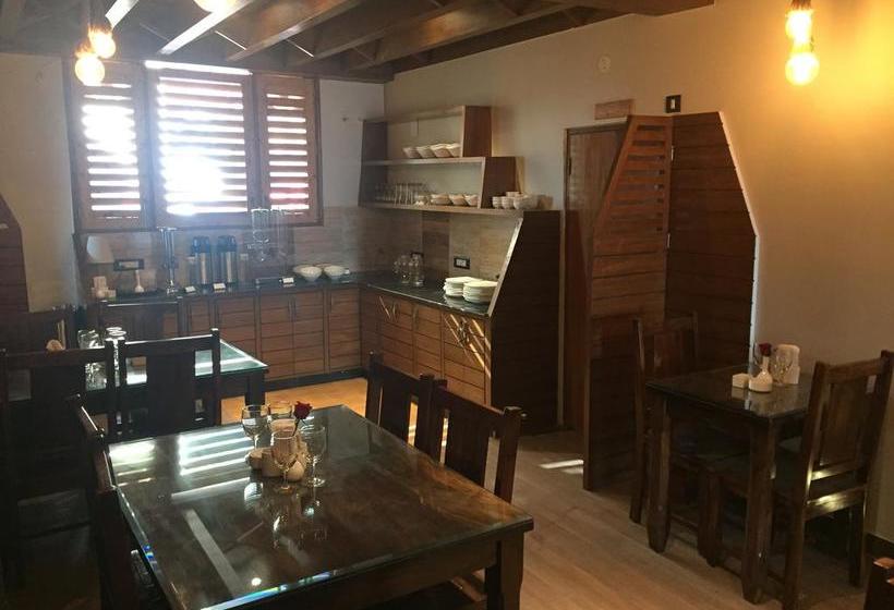 Hotel Oyo Premium The Bodhi Tree Bnb 3