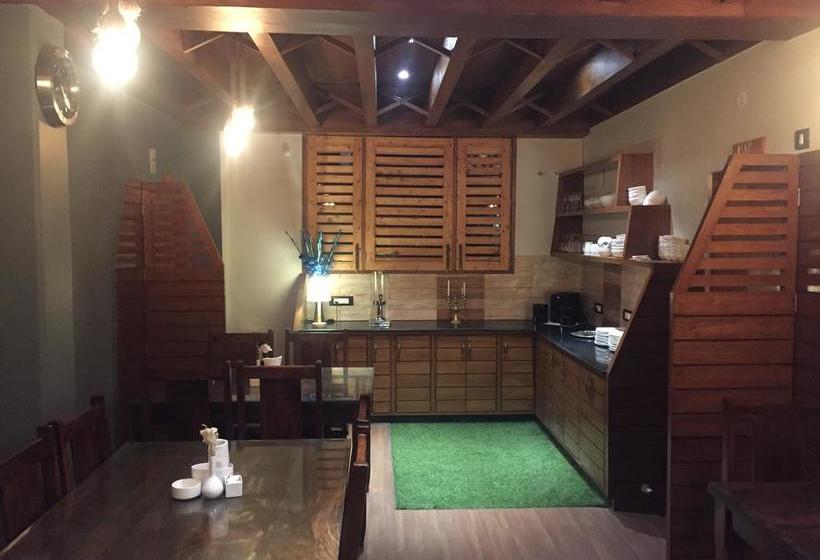 Hotel Oyo Premium The Bodhi Tree Bnb 5