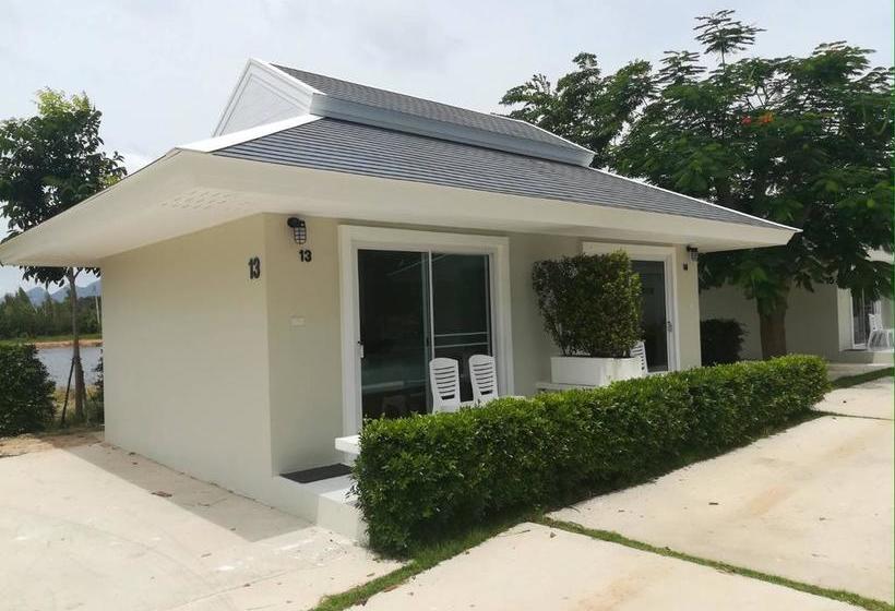 The Lake Hill Resort 20