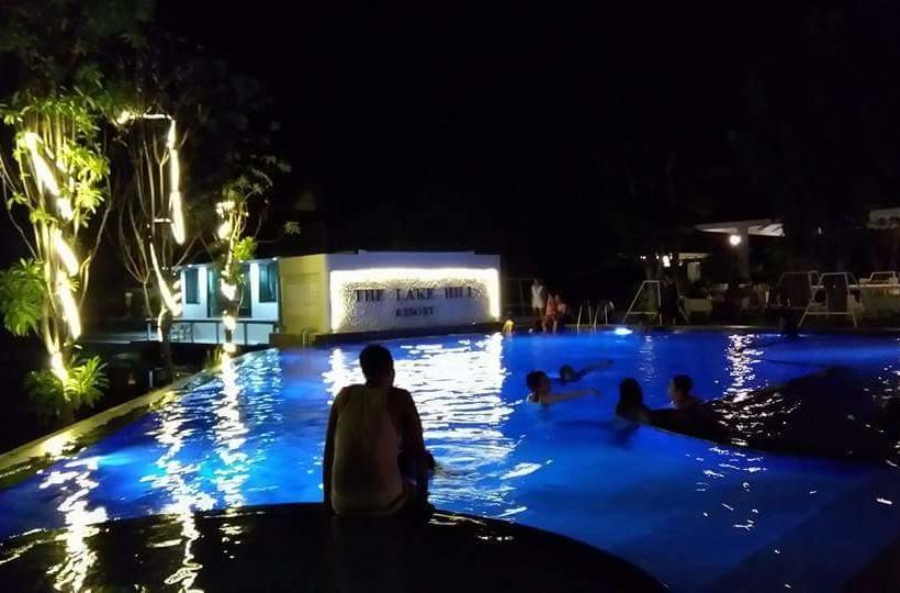 The Lake Hill Resort 3