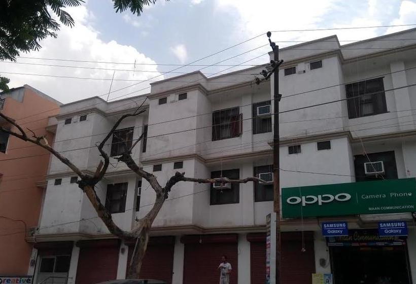 Hotel Gsa And Guest House 1