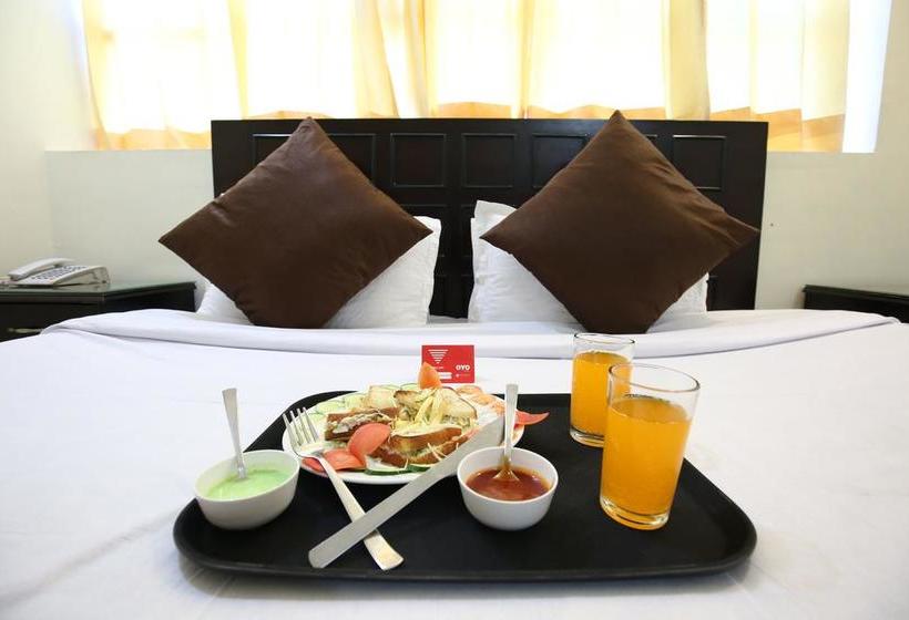 Hotel Oyo Rooms Near Pimms 9