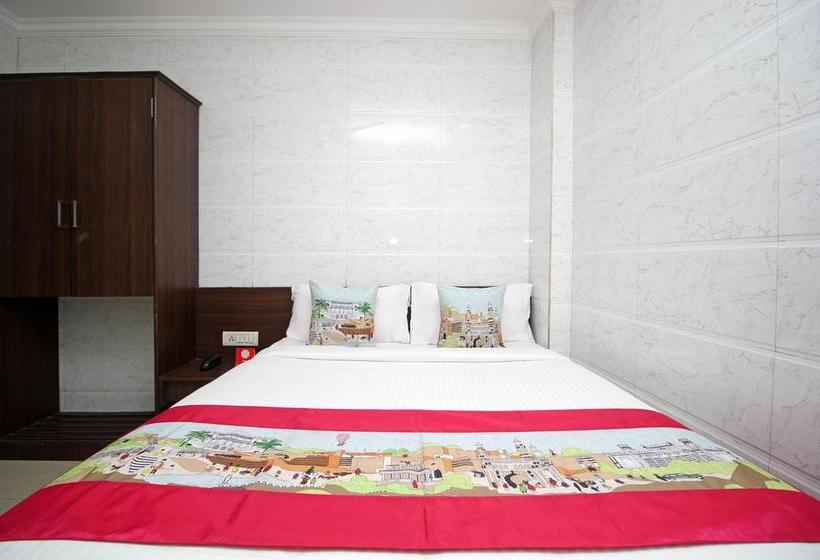 Hotel Oyo Flagship Vadapalani Avm Studio 2 10