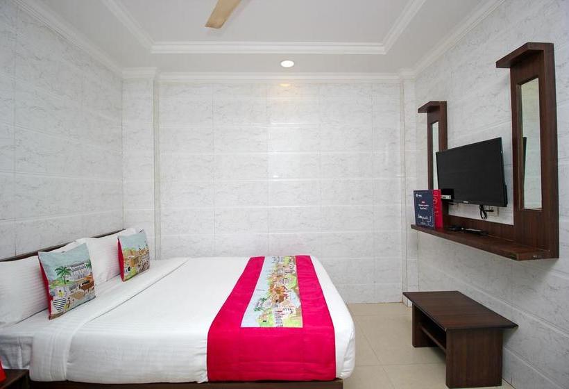 Hotel Oyo Flagship Vadapalani Avm Studio 2 11