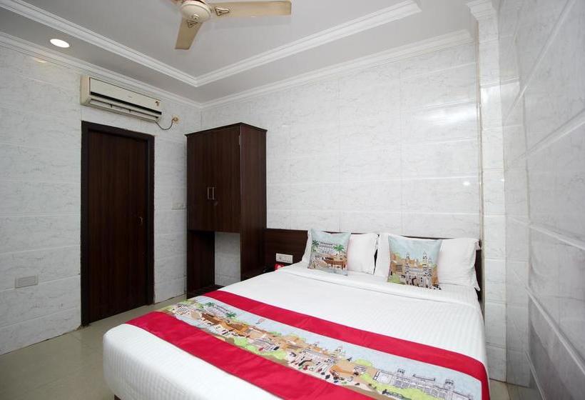 Hotel Oyo Flagship Vadapalani Avm Studio 2 16