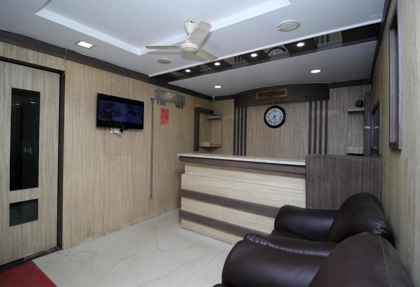 Hotel Oyo Flagship Vadapalani Avm Studio 2 19