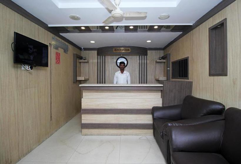 Hotel Oyo Flagship Vadapalani Avm Studio 2 20