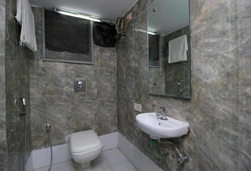 Hotel Oyo Flagship Vadapalani Avm Studio 2 5