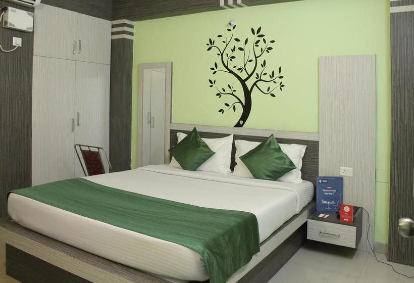 Hotel Oyo Rooms Pandra Road Near Otc Ground 16