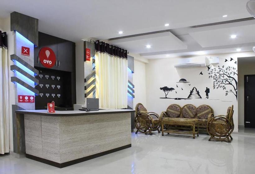 Hotel Oyo Rooms Pandra Road Near Otc Ground 3