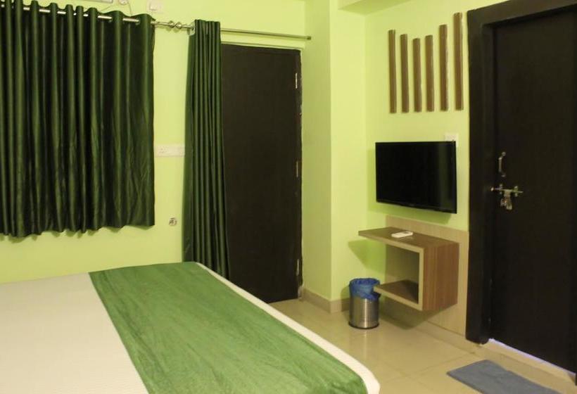 Hotel Oyo Rooms Pandra Road Near Otc Ground 8