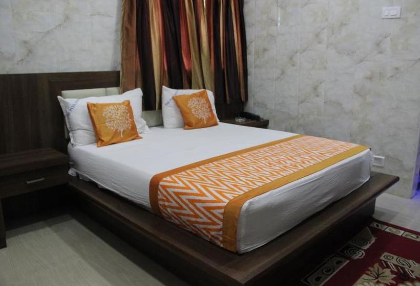 Hotel Oyo Rooms Triplicane High Road Star Theatre 10